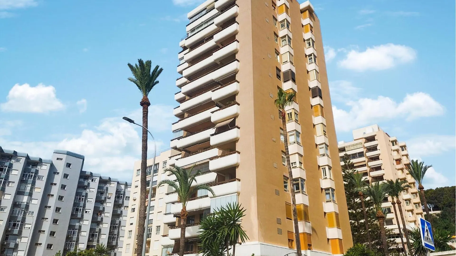 Stunning Apartment In Torremolinos With Kitchen