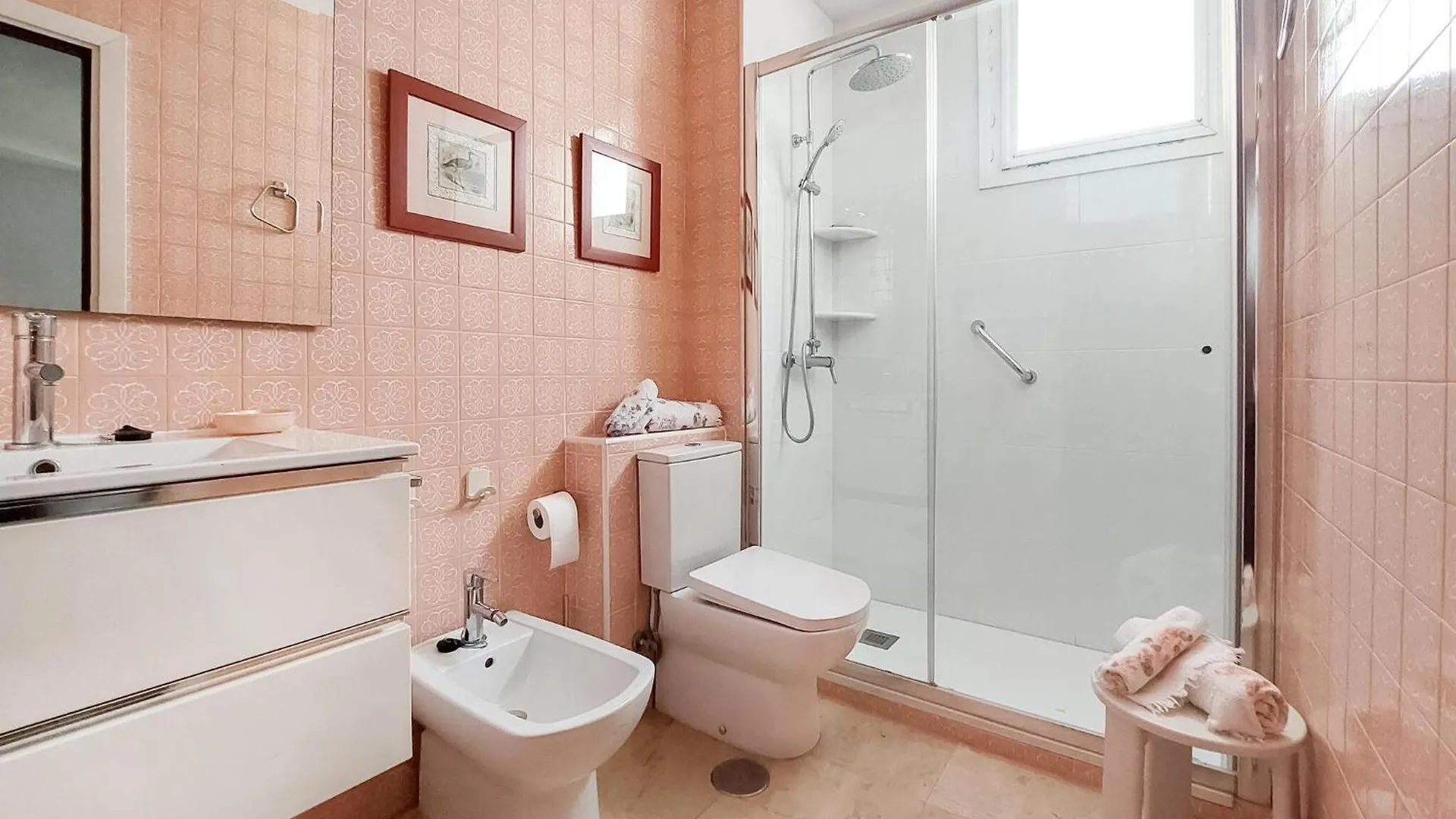 Stunning Apartment In Torremolinos With Kitchen